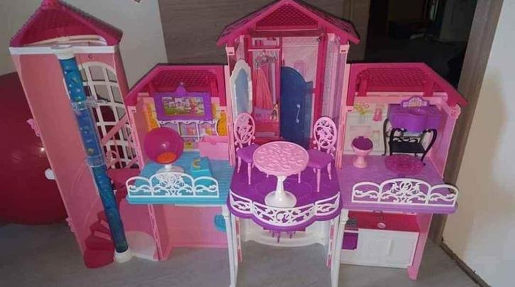 Maison barbie Model : Barbie Malibu House, Kinderen en Baby's, Speelgoed | Poppenhuizen, Gebruikt, Poppenhuis, Ophalen