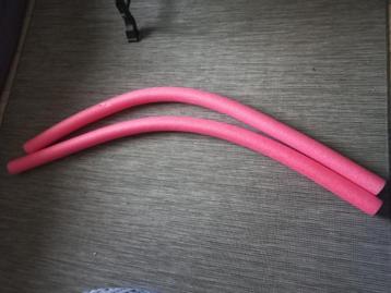 zwemnoodle 2x roze 145 cm beschikbaar voor biedingen