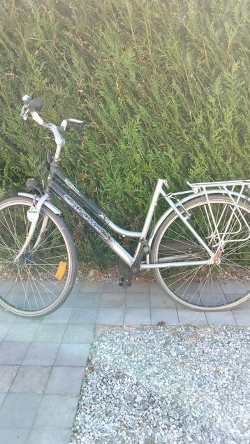 20€  fiets  beschikbaar voor biedingen