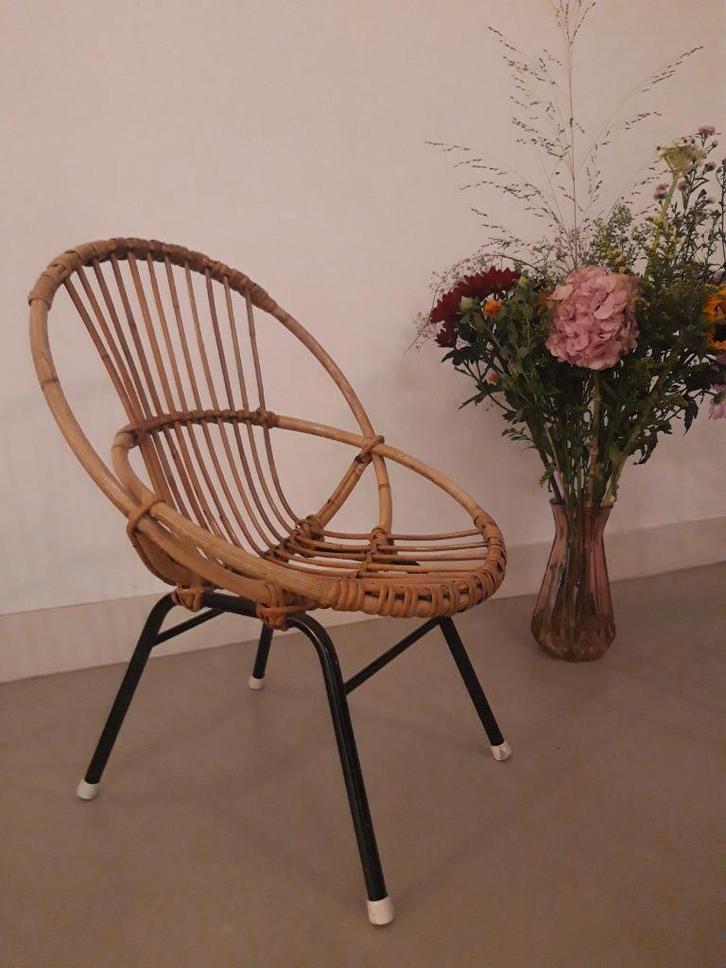 Vintage rotan kinderstoel Rohé, Huis en Inrichting, Fauteuils, Gebruikt, Riet of Rotan, Ophalen