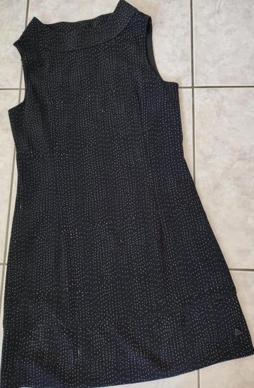 Skunkfunk kleedje size 1 beschikbaar voor biedingen