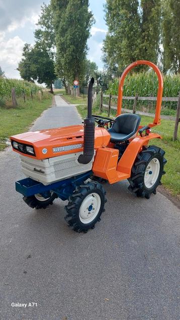 Minitractor kubota 18pk 4x4 GEREVISEERD! NIEUW! beschikbaar voor biedingen