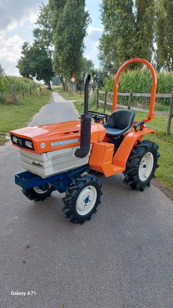 Minitractor kubota 18pk 4x4 GEREVISEERD! NIEUW!, Zakelijke goederen, Landbouw | Tractoren, Ophalen