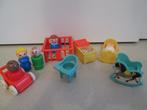 Vintage Fisher-Price; gezin in kinderkamer met 5 poppetjes, Ophalen of Verzenden, Zo goed als nieuw, Speelset