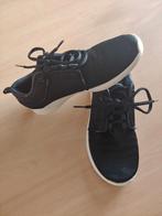 Zwarte schoenen / sportschoenen maat 36, Comme neuf, Newfeel, Enlèvement ou Envoi, Chaussures