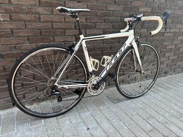 Koers race fiets maat54 in perfecte nieuwe staat,koopje beschikbaar voor biedingen