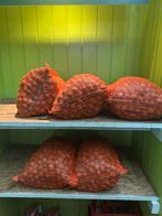 Walnoten, Diversen, Ophalen