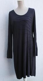 Jolie robe gris anthracite - Sandwich - L, Vêtements | Femmes, Robes, Comme neuf, Sandwich, Taille 38/40 (M), Enlèvement ou Envoi