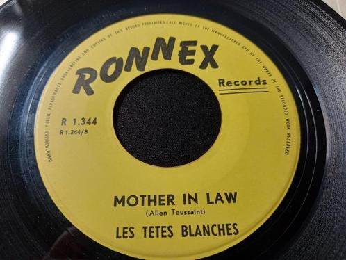 Les Têtes Blanches ‎– Mother In Law " Popcorn ", CD & DVD, Vinyles Singles, Comme neuf, Single, Pop, 7 pouces, Enlèvement ou Envoi