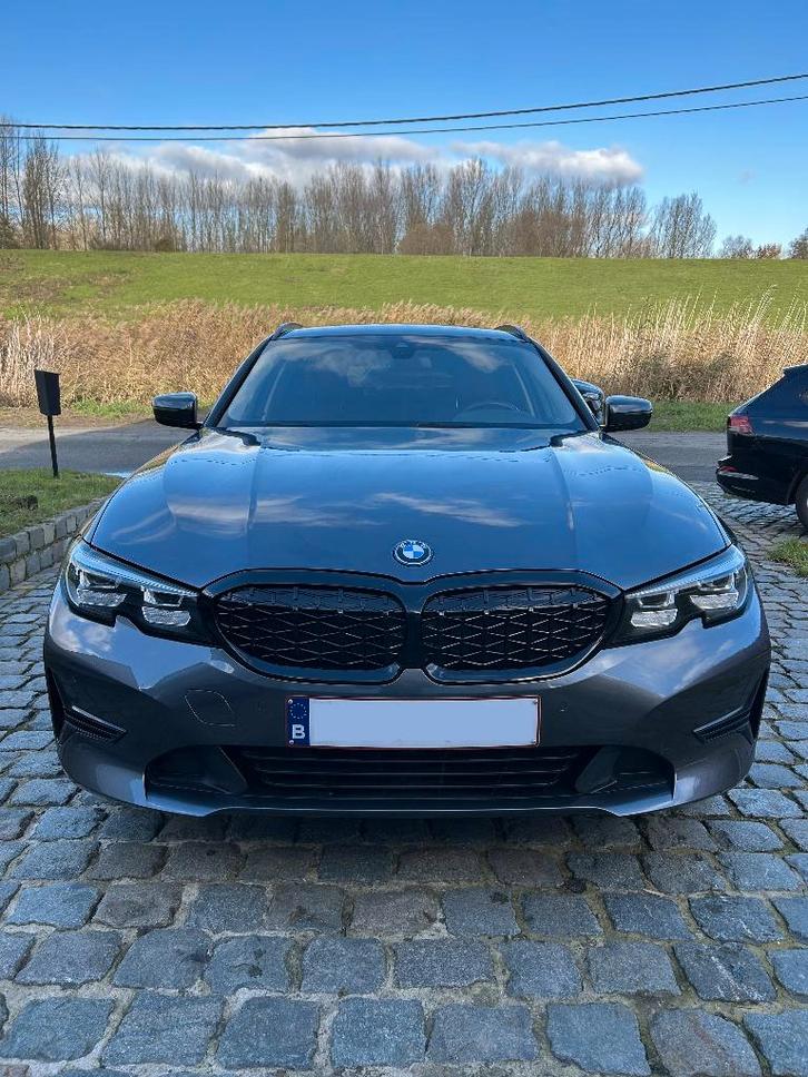 BMW 330e Touring in topstaat, Auto's, BMW, Bedrijf, 3 Reeks, ABS, Achteruitrijcamera, Adaptieve lichten, Adaptive Cruise Control