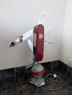 Victorinox display zakmes, Verzamelen, Merken en Reclamevoorwerpen, Ophalen, Zo goed als nieuw, Reclamebord