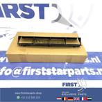 W204 C63 W212 E63 AMG OLIEKOELER LUCHT GELEIDER PLASTIC HOUD, Utilisé, -, Avant, -