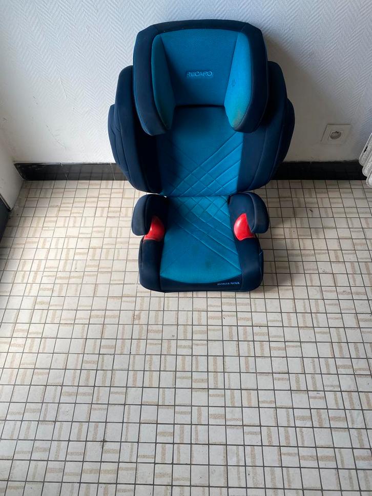 Autostoel met extra bescherming, Kinderen en Baby's, Autostoeltjes, Zo goed als nieuw, Overige merken, 15 t/m 36 kg, Isofix, Afneembare rugleuning