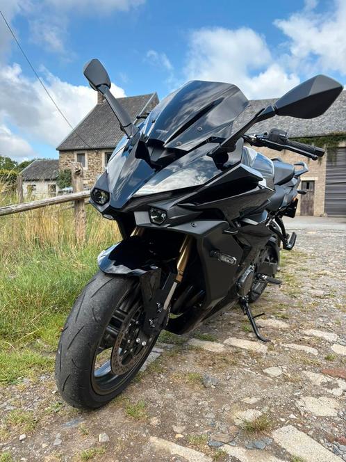 Gsx-s 1000 GT 2024 Black, Motoren, Motoren | Suzuki, Particulier, Sport, meer dan 35 kW, 4 cilinders, Motorrijbewijs A, ABS, Cruise Control