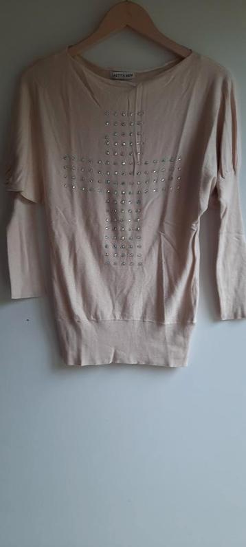 Joli pull à paillettes, Laetitia mem, Enlèvement ou Envoi, Comme neuf, Rose