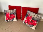 4 sierkussens - rood en vespa, Ophalen, Zo goed als nieuw, Rood, Rechthoekig