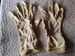 vintage beige handschoenen fijne stof, Ophalen of Verzenden, Zo goed als nieuw, Handschoenen