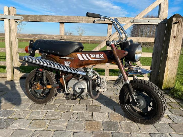 Honda dax, Fietsen en Brommers, Brommers | Honda, Zo goed als nieuw, Ophalen