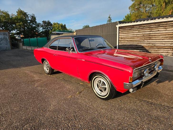 Opel rekord c coupe sprint, Auto's, Oldtimers, Particulier, Opel, Benzine, Coupé, 2 deurs, Handgeschakeld, Rood, Zwart, Leder