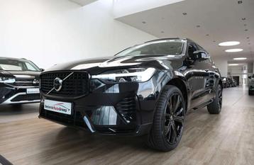 Volvo XC60 2.0 B4 *PLUS DARK*PANO*TREKHAAK*STANDVERWARMING! beschikbaar voor biedingen