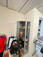 Vitrine en coin, Enlèvement ou Envoi