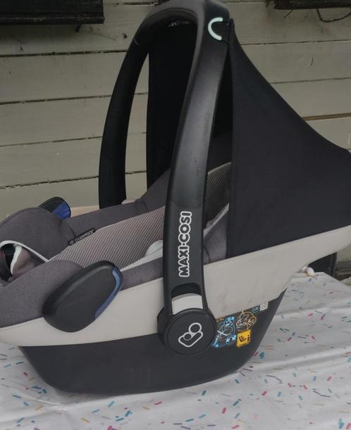 Maxi Cosi Pebble Plus, Kinderen en Baby's, Autostoeltjes, Gebruikt, Maxi-Cosi, 0 t/m 13 kg, Autogordel of Isofix, Ophalen