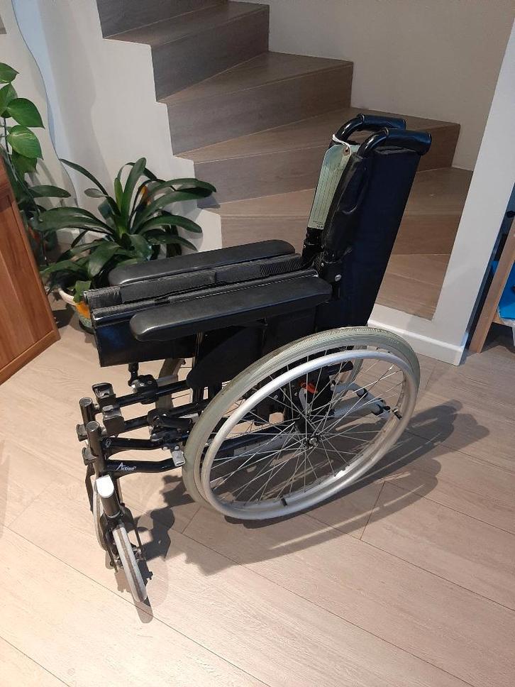 Fauteil roulant comme neuf, Divers, Chaises roulantes, Comme neuf, Fauteuil roulant manuel, Pliant, Enlèvement