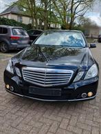Mercedes E300, 3.0 231ch, W212, ex-véhicule d'Ambassade, Auto's, Mercedes-Benz, Automaat, Euro 5, Zwart, Leder