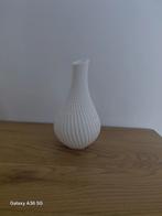 Vaasje 18cm hoog, Huis en Inrichting, Woonaccessoires | Vazen, Ophalen, Kunststof, Wit, Nieuw