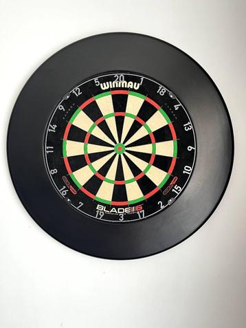 Complete dartset in topstaat - Winmau Blade 6 Triple Core beschikbaar voor biedingen