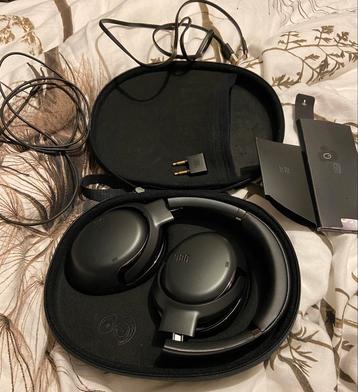 Zo goed als nieuw! Jbl tour one M2 beschikbaar voor biedingen