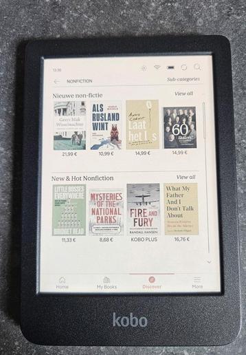 Kobo Clara Colour met veel covers en screen protector, Computers en Software, Ophalen, Zo goed als nieuw, Touchscreen