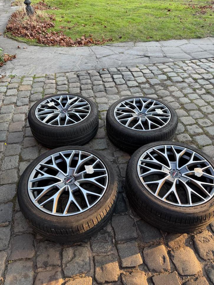 Borbet DY Velgen 19 Duim met banden, Autos : Pièces & Accessoires, Pneus & Jantes, Pneus et Jantes, Pneus été, 19 pouces, 245 mm