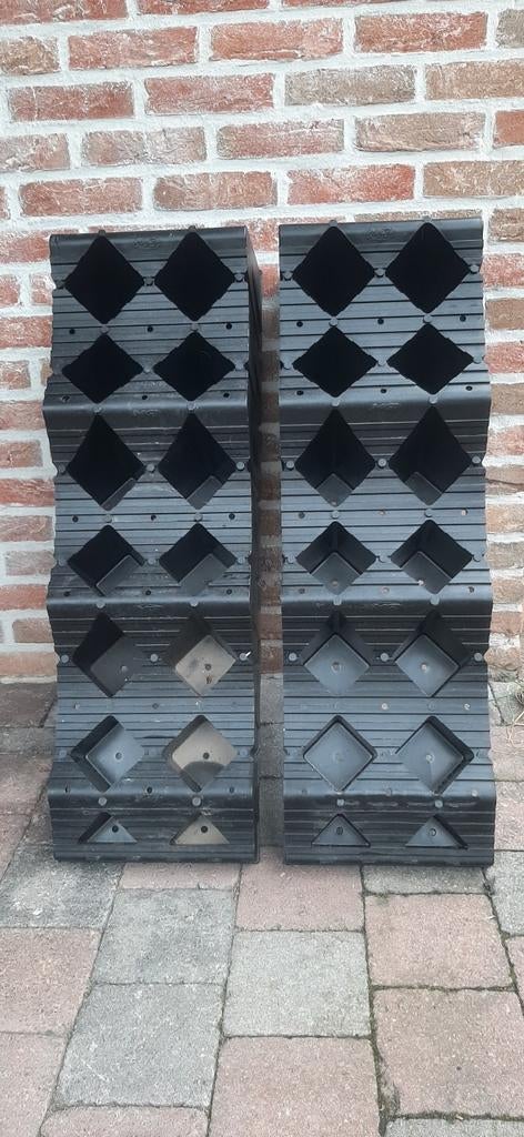 Levellers milenco mgi, Ophalen