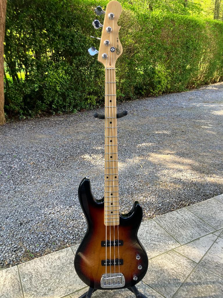 G&L Tribute JB-2, Musique & Instruments, Instruments à corde | Guitares | Basses, Enlèvement, Comme neuf, Électrique