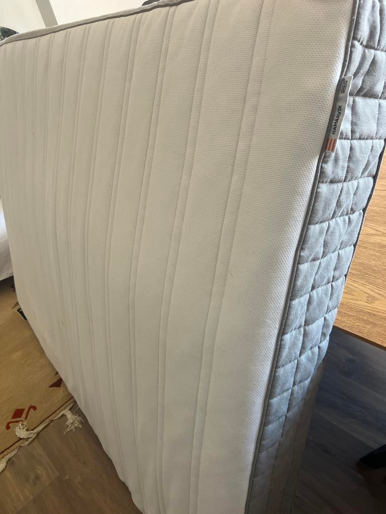 Matelas Ikea Hamarvik 140-200, Maison & Meubles, Chambre à coucher | Matelas & Sommiers, Enlèvement ou Envoi, Comme neuf, Matelas