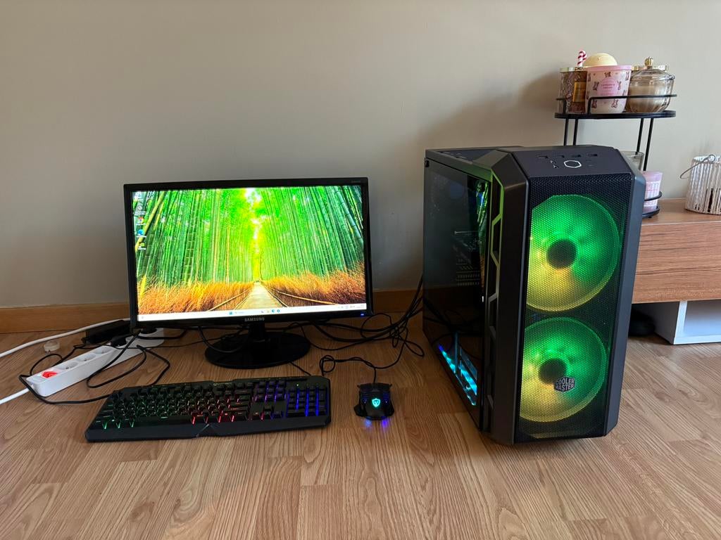 I5 RTX 3050 complete gaming pc set, Computers en Software, Desktop Pc's, Gebruikt, 4 Ghz of meer, HDD, SSD, 16 GB, Met videokaart