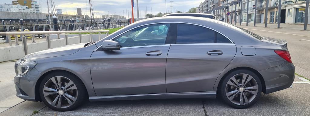 Mercedes cla 200, CLA, Alcantara, Emergency brake assist, Particulier