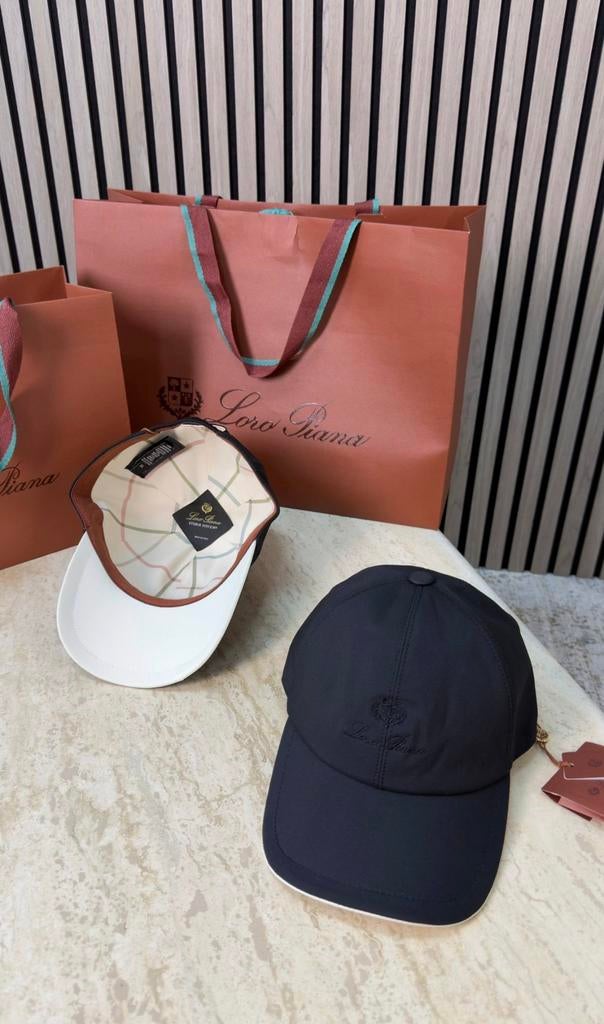 Bonnet de piano Loro, Enlèvement ou Envoi, Neuf, Casquette