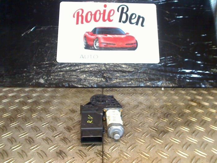 Moteur de vitre portière d'un Volkswagen Passat, Autos : Pièces & Accessoires, Carrosserie & Tôlerie, Volkswagen, Utilisé, 3 mois de garantie