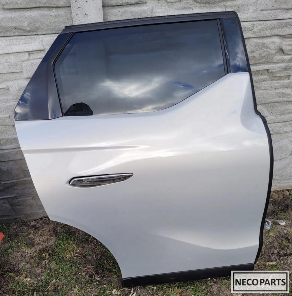 CITROËN DS3 CROSSBACK DEUR PORTIER EPH KLEUR ALLES LEVERBAAR, Arrière, -, Haillon arrière, Utilisé