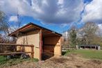 Abri chevaux bois 3x8m – Bosquee & Co – état quasi neuf, Pâturage, 2 ou 3 chevaux ou poneys