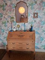 Petit Meuble en chêne secrétaire ce trouve à La Louviere, Enlèvement