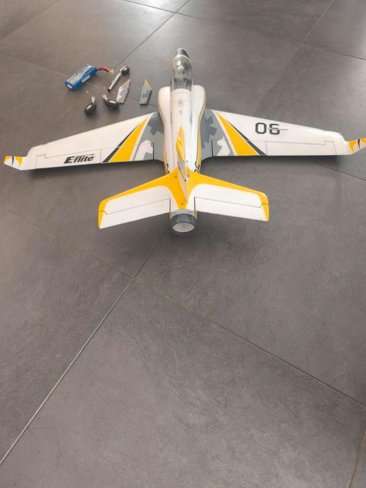 Eflite Viper 64 jet bnf versie as3x+ LEES Adv!!, Hobby en Vrije tijd, Modelbouw | Radiografisch | Vliegtuigen, Ophalen