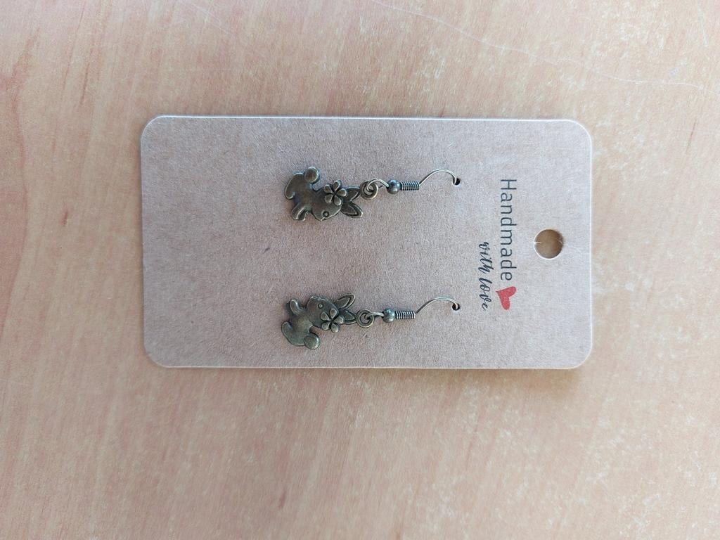 Oorbellen bronzen konijn, Bijoux, Sacs & Beauté, Boucles d'oreilles, Neuf, Gris, Enlèvement ou Envoi, Autres matériaux