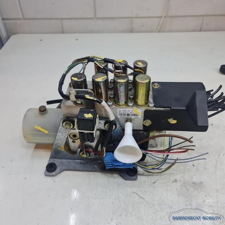 Moteur de toit d capotable W208 CLK Mercedes moteur de toit, Autos : Pièces & Accessoires, Électronique & Câbles, Mercedes-Benz