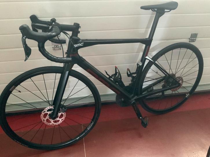 Te koop BMC carbon racefiets Ultegra DI2 in perfecte staat., Vélos & Vélomoteurs, Vélos | Vélos de course, Comme neuf, Carbone