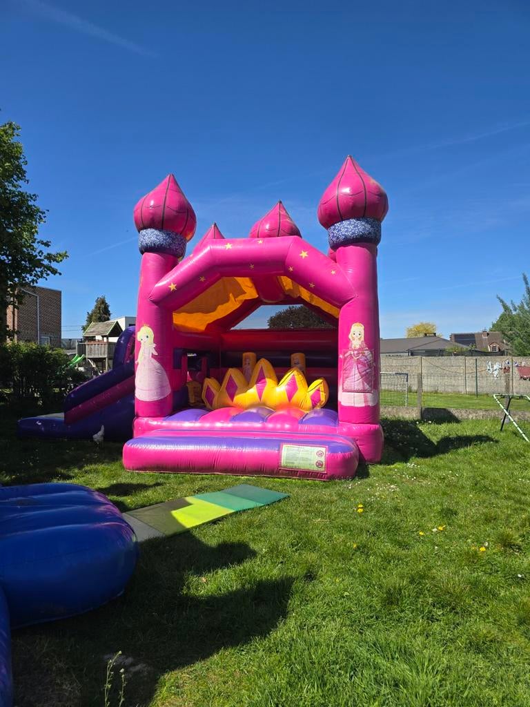 Springkasteel + blazer, Enlèvement