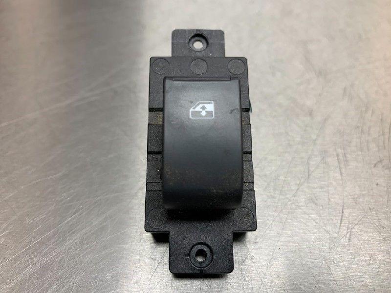 RAAMSCHAKELAAR Captiva (C100) (|202005438|), Gebruikt, Daewoo