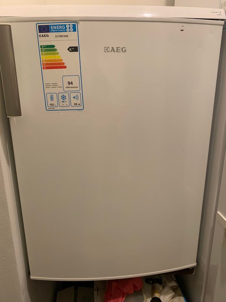 AEG Koelkast tafelmodel, Ophalen, Zo goed als nieuw